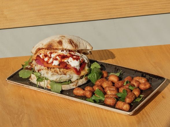 Mare & Monti burger at Passo Pizza Pasta Caffe', Burger Wellington 2026